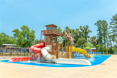 family resorts in tyler texas.
